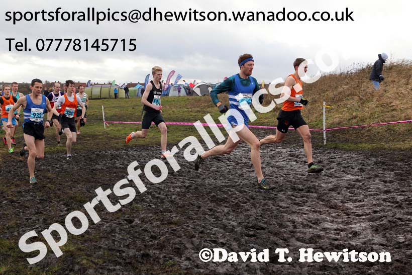 Senior mens start NEHL, Wrekenton. Photo: David T. Hewitson/Sports for All Pics